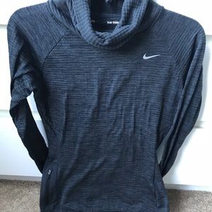 Nike Therma Sphere Element Running Top XS
